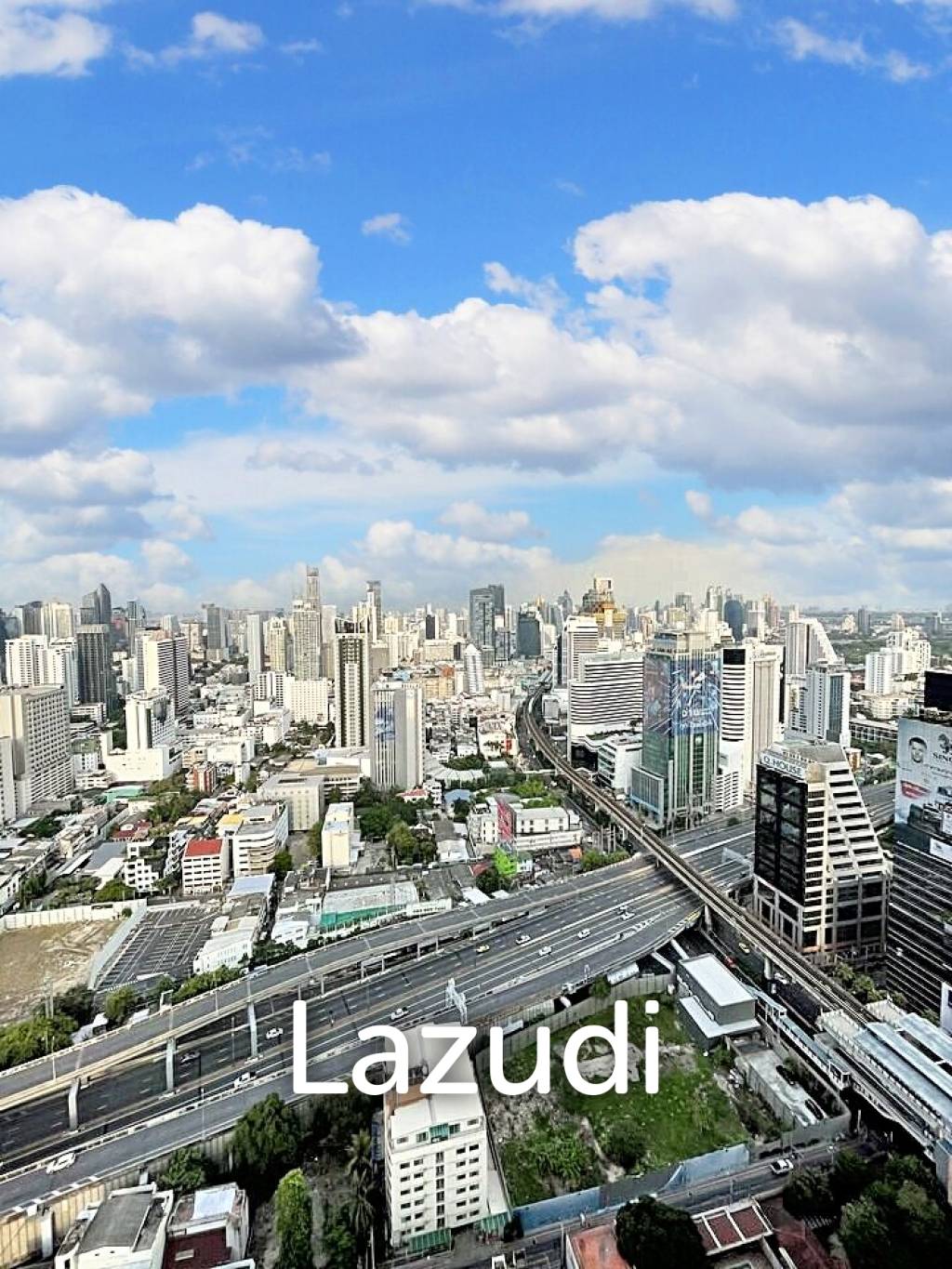 2 Bedrooms 2 Bathrooms 82 SQ.M. Noble Ploenchit