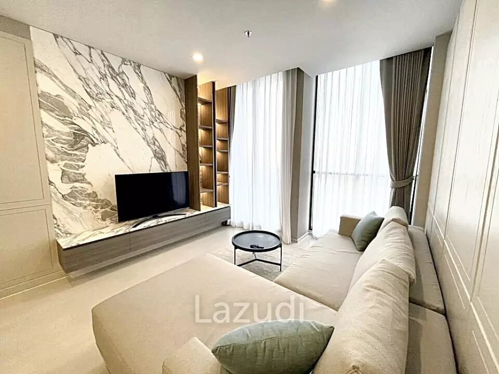 2 Bedrooms 2 Bathrooms 82 SQ.M. Noble Ploenchit