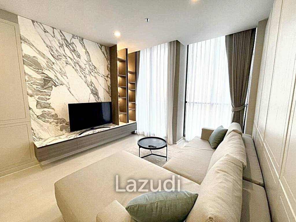 2 Bedrooms 2 Bathrooms 82 SQ.M. Noble Ploenchit