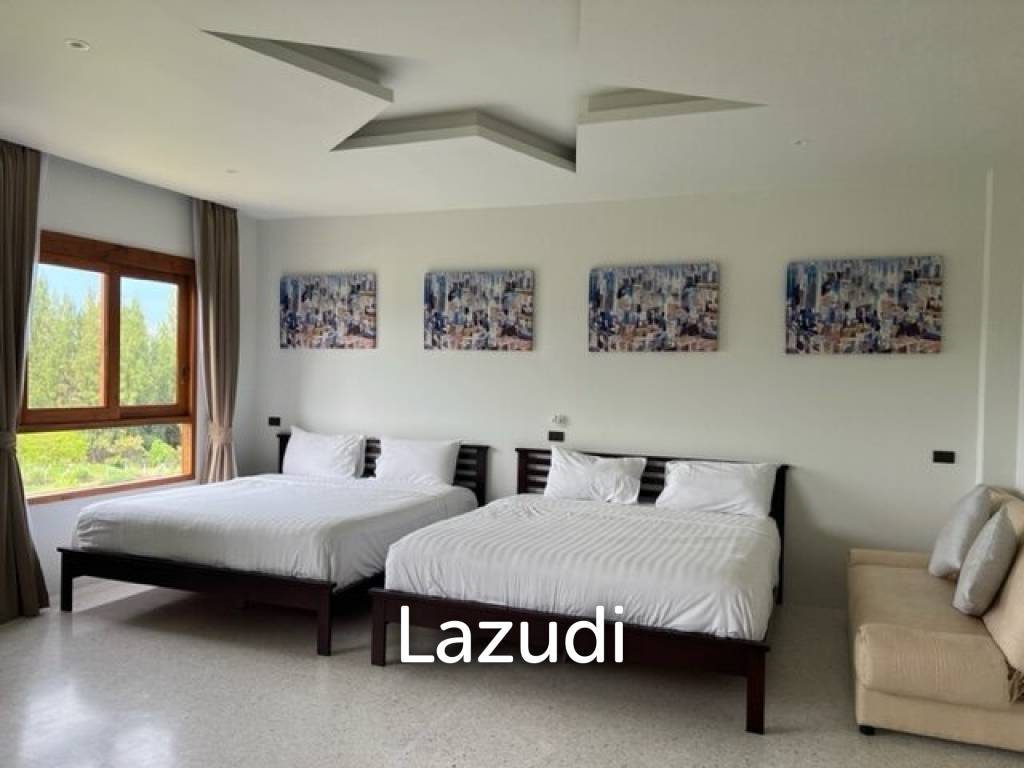 1,600 Sqm 4 Bed 5 Bath Villa For Sale