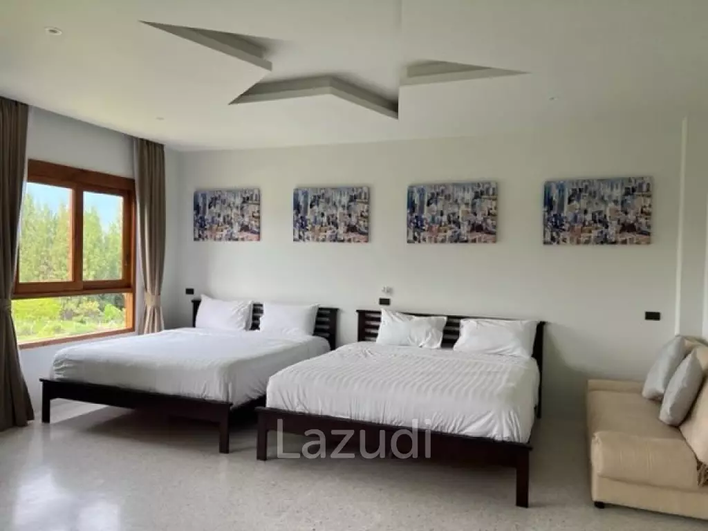 SOI 116 : Great Design and Quality 4 bed 2 storey pool villa