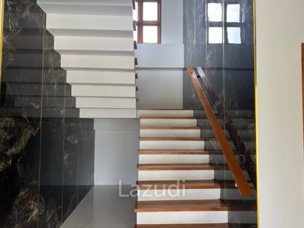 SOI 116 : Great Design and Quality 4 bed 2 storey pool villa