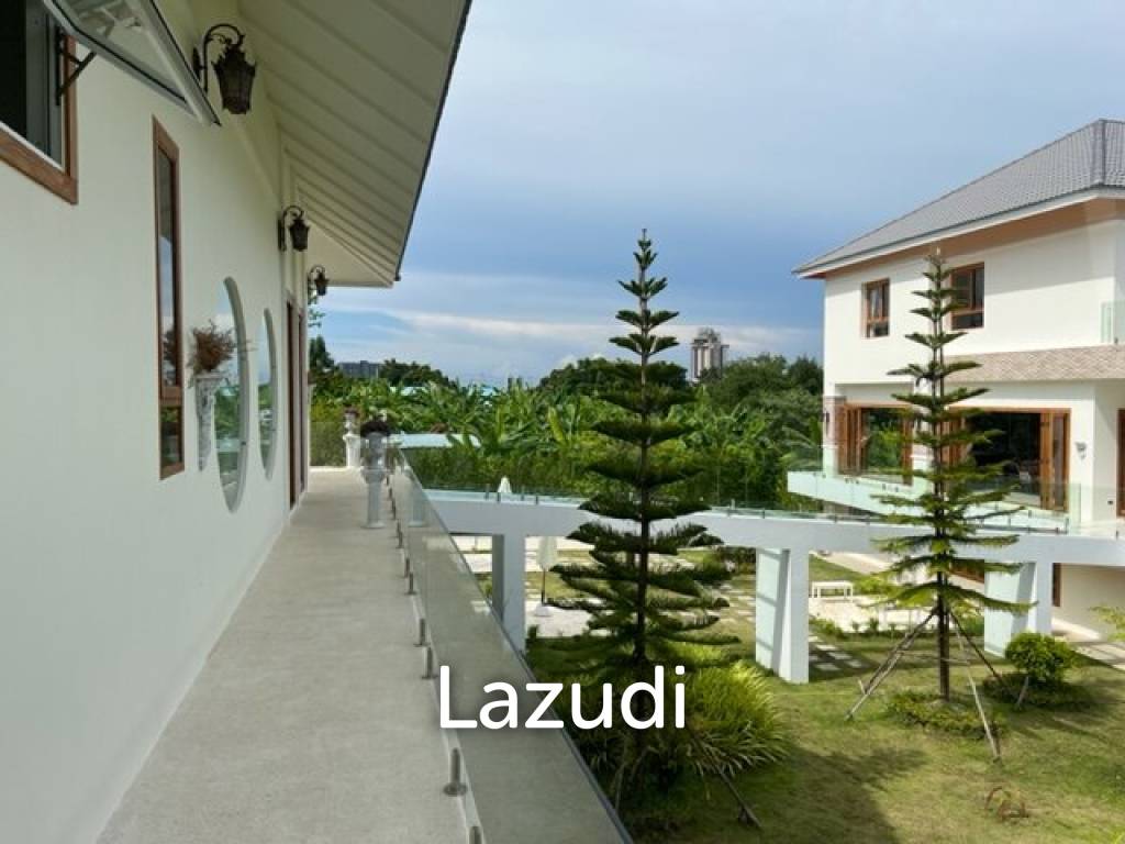 1,600 Sqm 4 Bed 5 Bath Villa For Sale