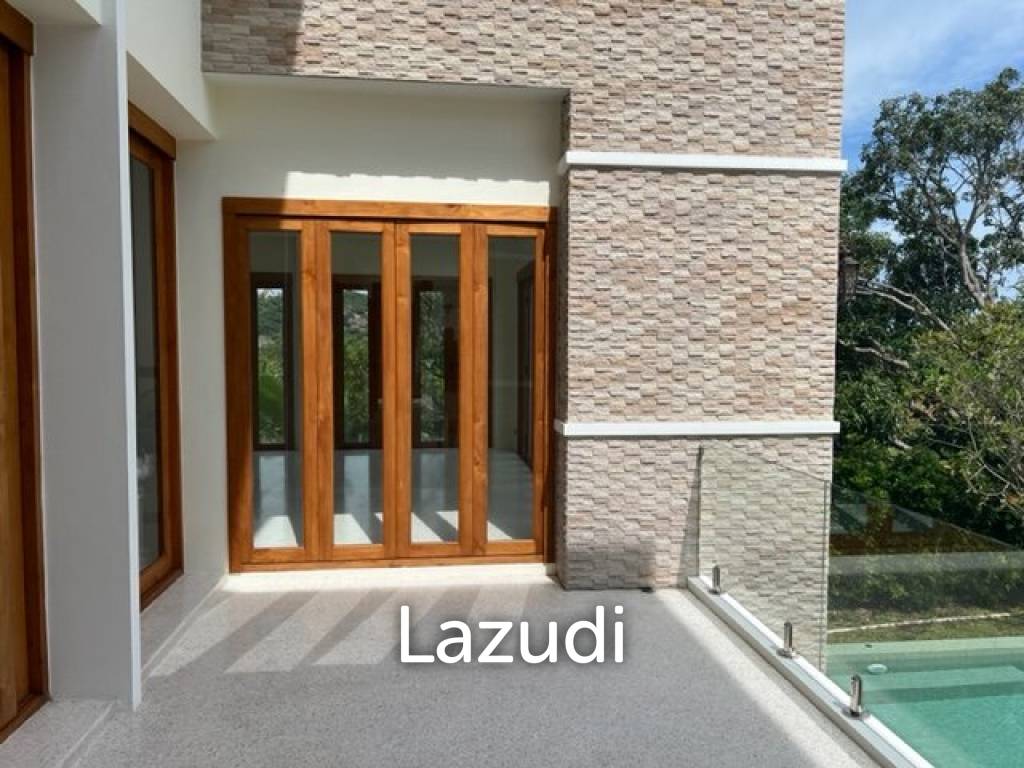 1,600 Sqm 4 Bed 5 Bath Villa For Sale