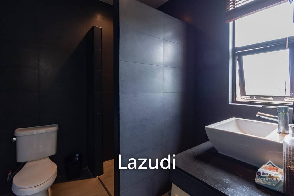 2,000 Sqm 6 Bed 7 Bath Villa For Sale