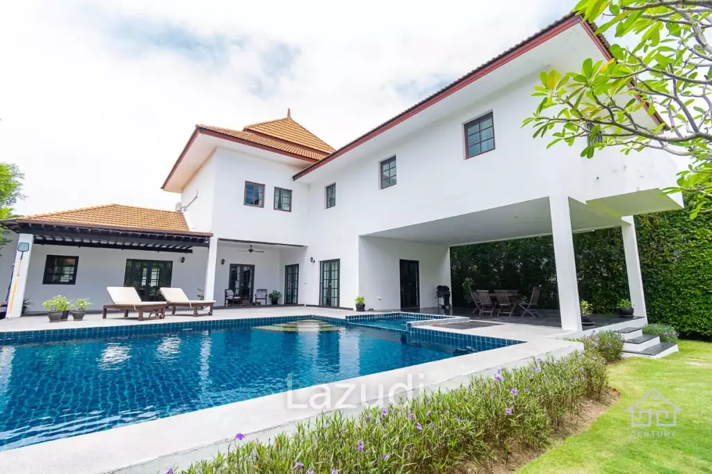PALM HILLS : 2 Storey house with 6 Bed Bali Style  in big land plot