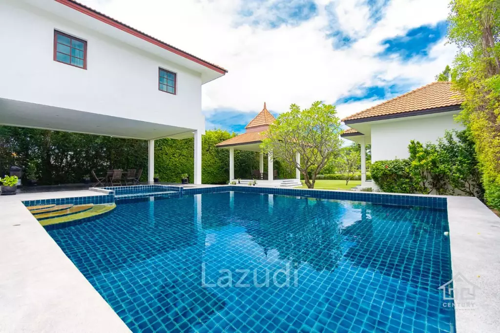 PALM HILLS : 2 Storey house with 6 Bed Bali Style  in big land plot