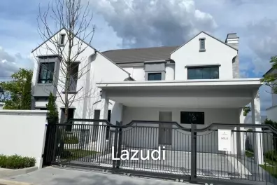 4 Bed 5 Bath 303 Sqm Luxury House at Nantawan Rama 9 - New Krungthepkretha