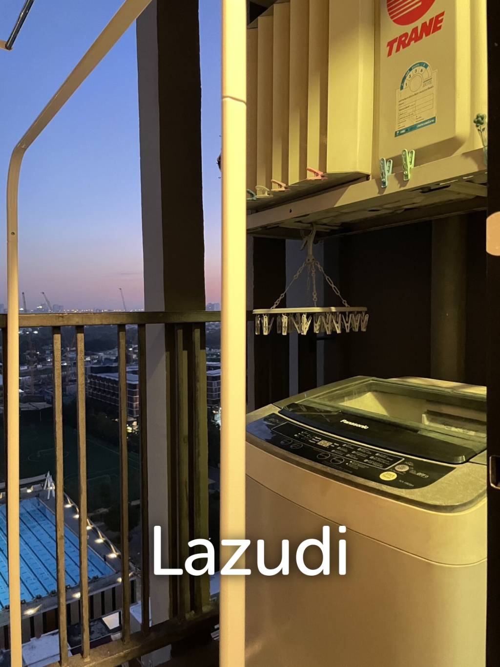 1 Bed 26 SQ.M The Base Park East Sukhumvit 77