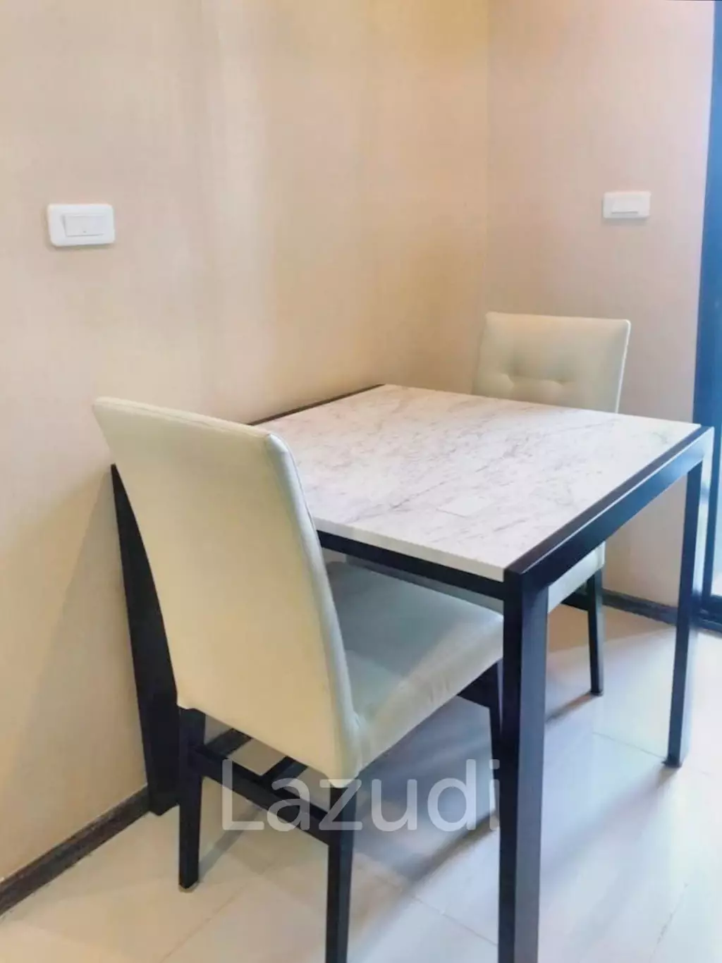 1 Bed 26 SQ.M The Base Park East Sukhumvit 77