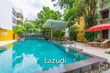 CASADAENG : Beautiful 2 Bed 3rd Floor Corner unit with Pool View near the Beach