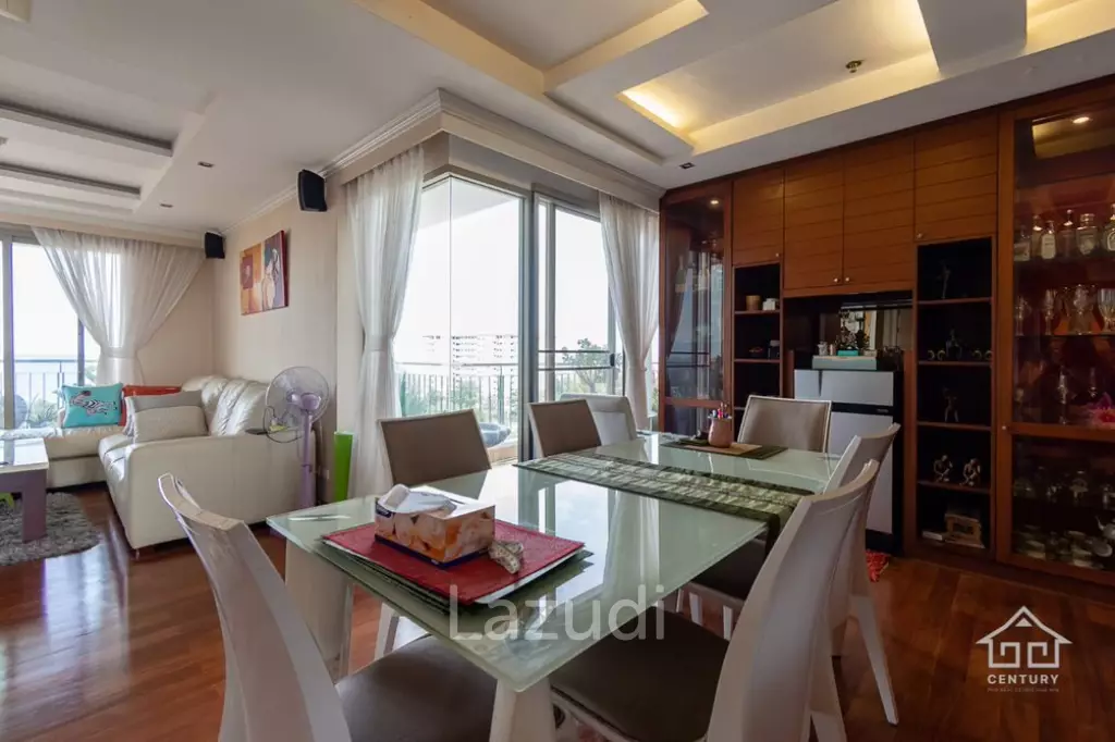 BOAT HOUSE CONDO : 2 bed sea view