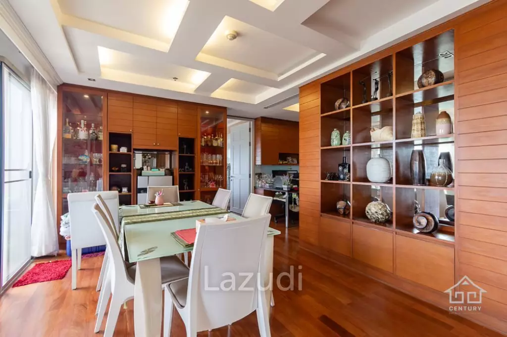 BOAT HOUSE CONDO : 2 bed sea view