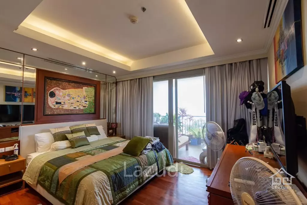 BOAT HOUSE CONDO : 2 bed sea view