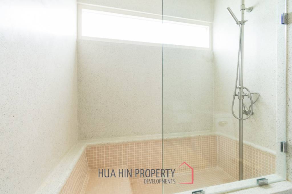 BAAN NUB KLUEN : 1 Bed condo at Khao Tao