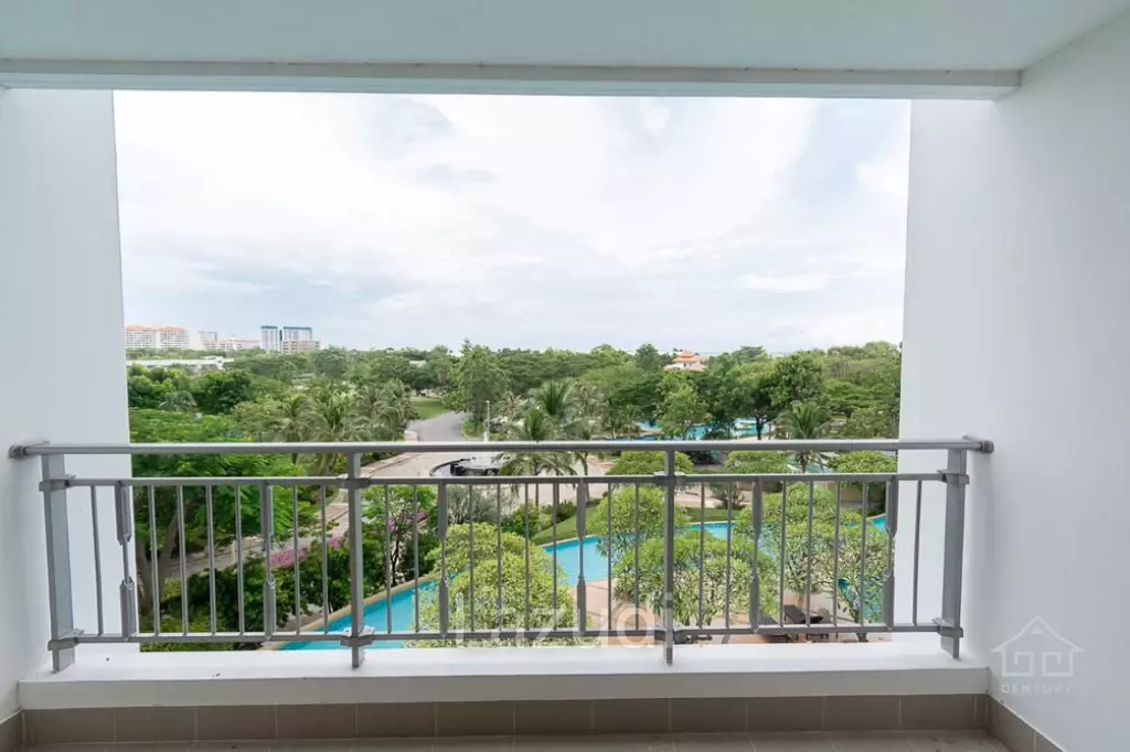 BOAT HOUSE CONDO : 1 bed(studio) sea view