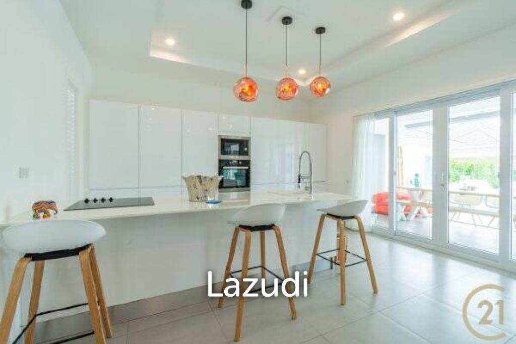 700 Sqm 4 Bed 5 Bath Villa For Sale