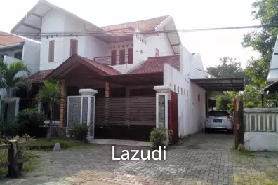 Dijual Cepat Rumah Semi Villa di Pandaan Pasuruan, Tanah Luas, Halaman Luas, Ada Kolam Renang, View Gunung