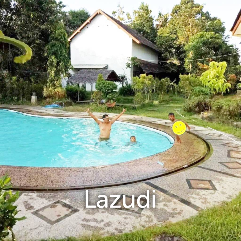 Dijual Cepat Rumah Semi Villa di Pandaan Pasuruan, Tanah Luas, Halaman Luas, Ada Kolam Renang, View Gunung