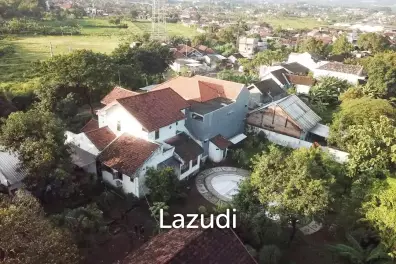 Dijual Cepat Rumah Semi Villa di Pandaan Pasuruan, Tanah Luas, Halaman Luas, Ada Kolam Renang, View Gunung
