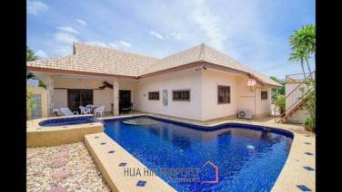 3 bed pool villa in soi 102