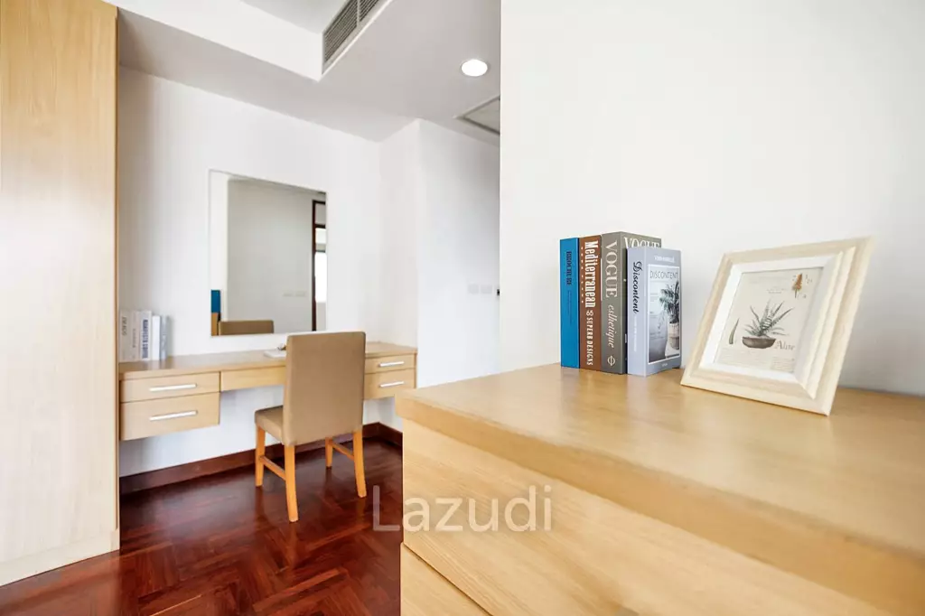 2 Bed 2 Bath 150 Sqm at The Grand Sethiwan for Rent