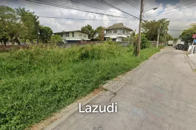 1060 sq.m. Land For Sale