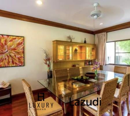 PALM HILL CONDO: 3 bedroom condominium on the ground floor