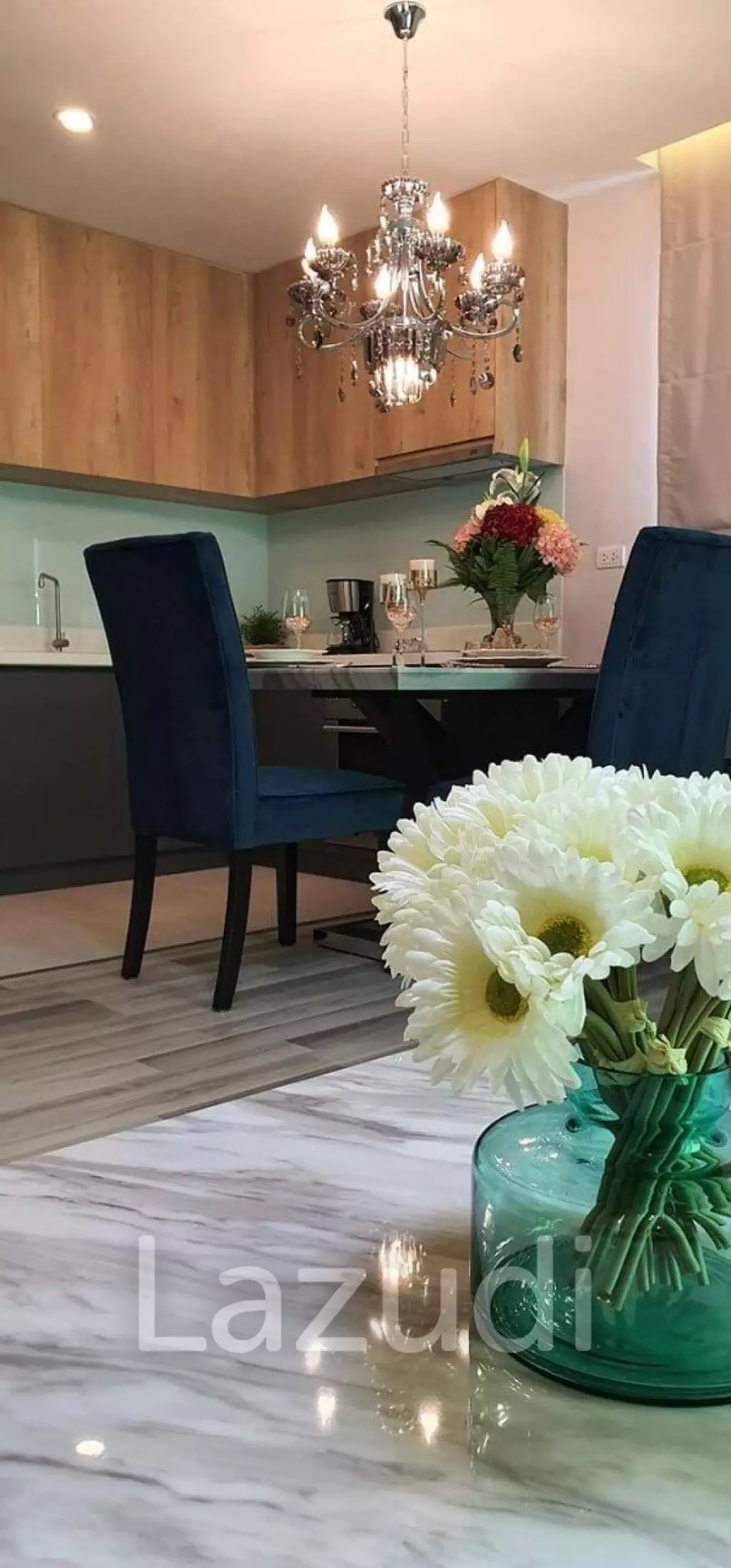 2 Bed 2 Bath 90.77 SQ.M The Win Condominium