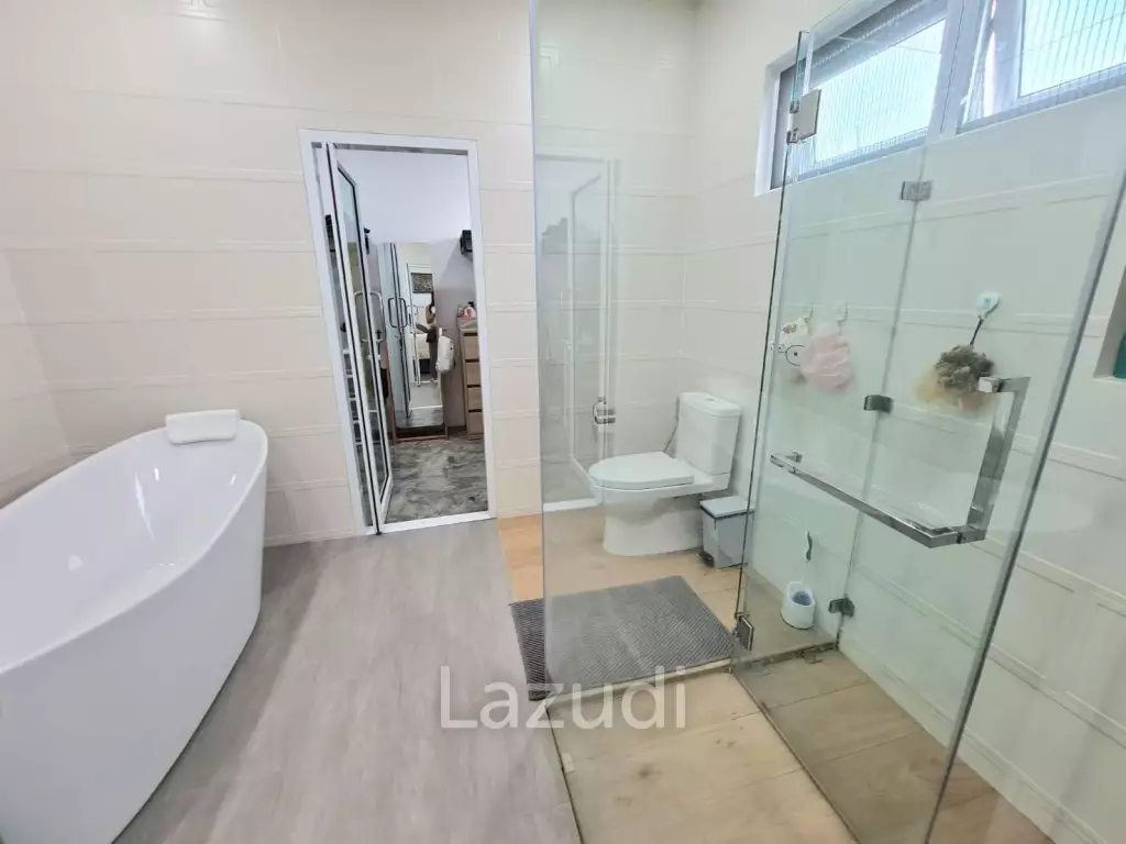 House for Sale in Bangsaray