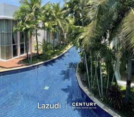 BLUE LAGOON CONDO : 2 bed beach front