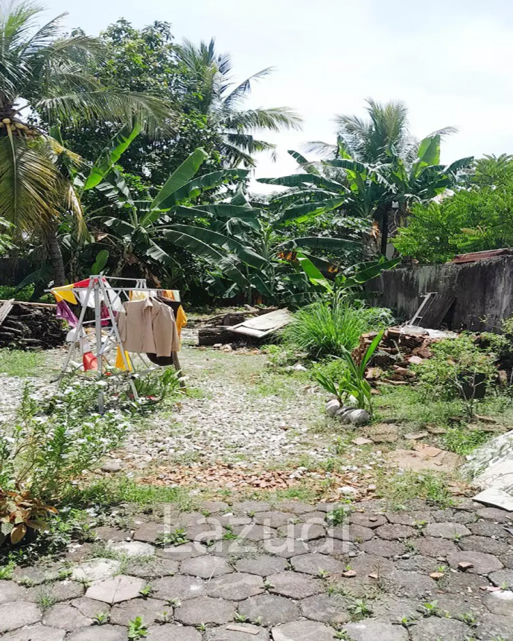 Rumah Dijual Dekat Alun-Alun Kebumen, PEMDA Kebumen, Trio Mall, RITA Pasaraya, RS Permata Medika, Kampus UMNU