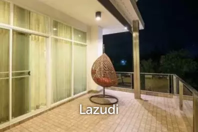 Large 5 Bed 2 Storey Pool Villa near Town