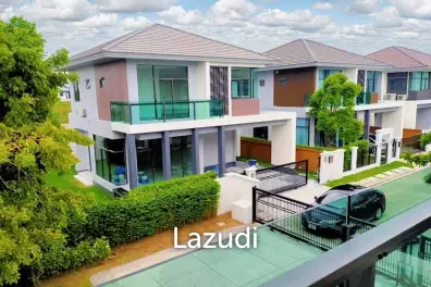 4 Bed 352 SQ.M Setthasiri Pattanakarn