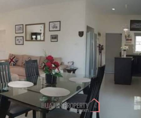 EMERALD GREEN : 4 bed pool villa