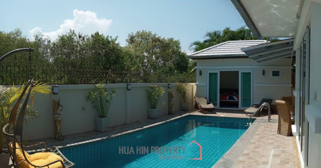 EMERALD GREEN : 4 bed pool villa