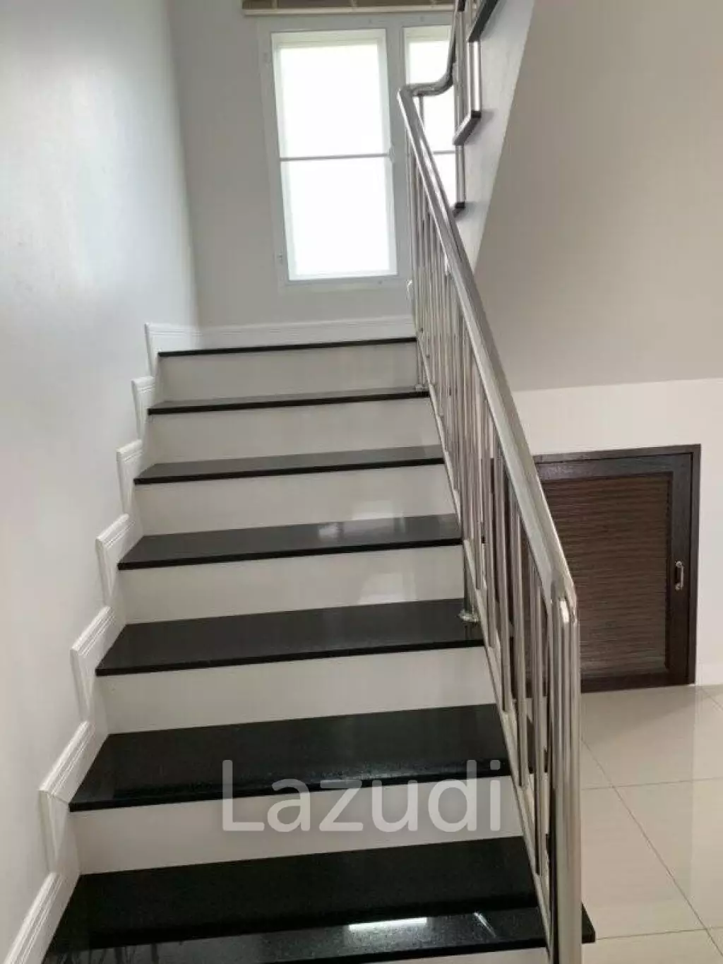 4 Bed 2 Storey pool villa