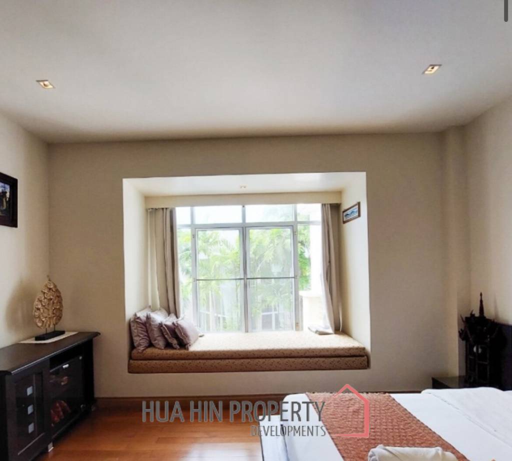 BLUE LAGOON CONDO  : 2 bed largest pool