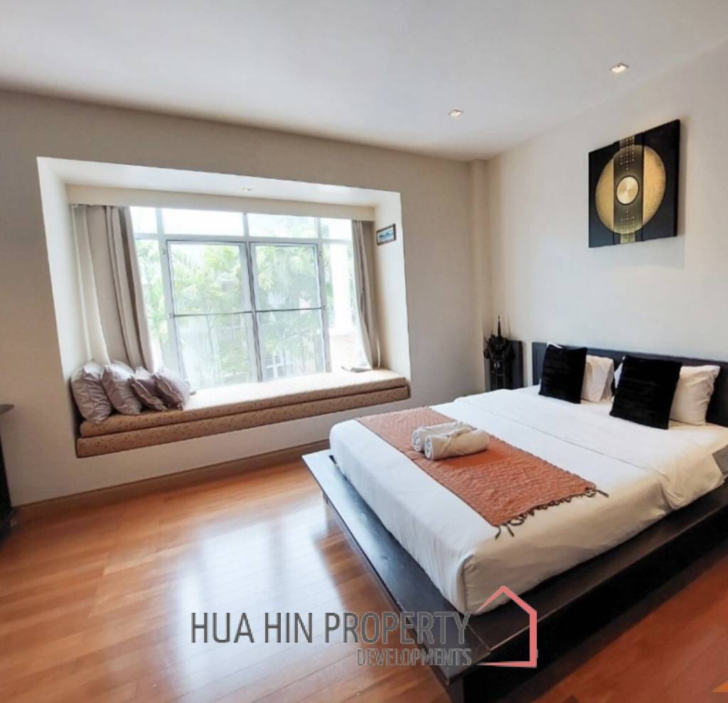 BLUE LAGOON CONDO  : 2 bed largest pool