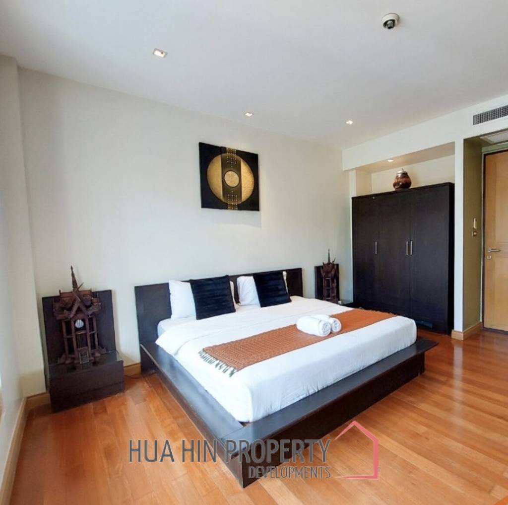 BLUE LAGOON CONDO  : 2 bed largest pool