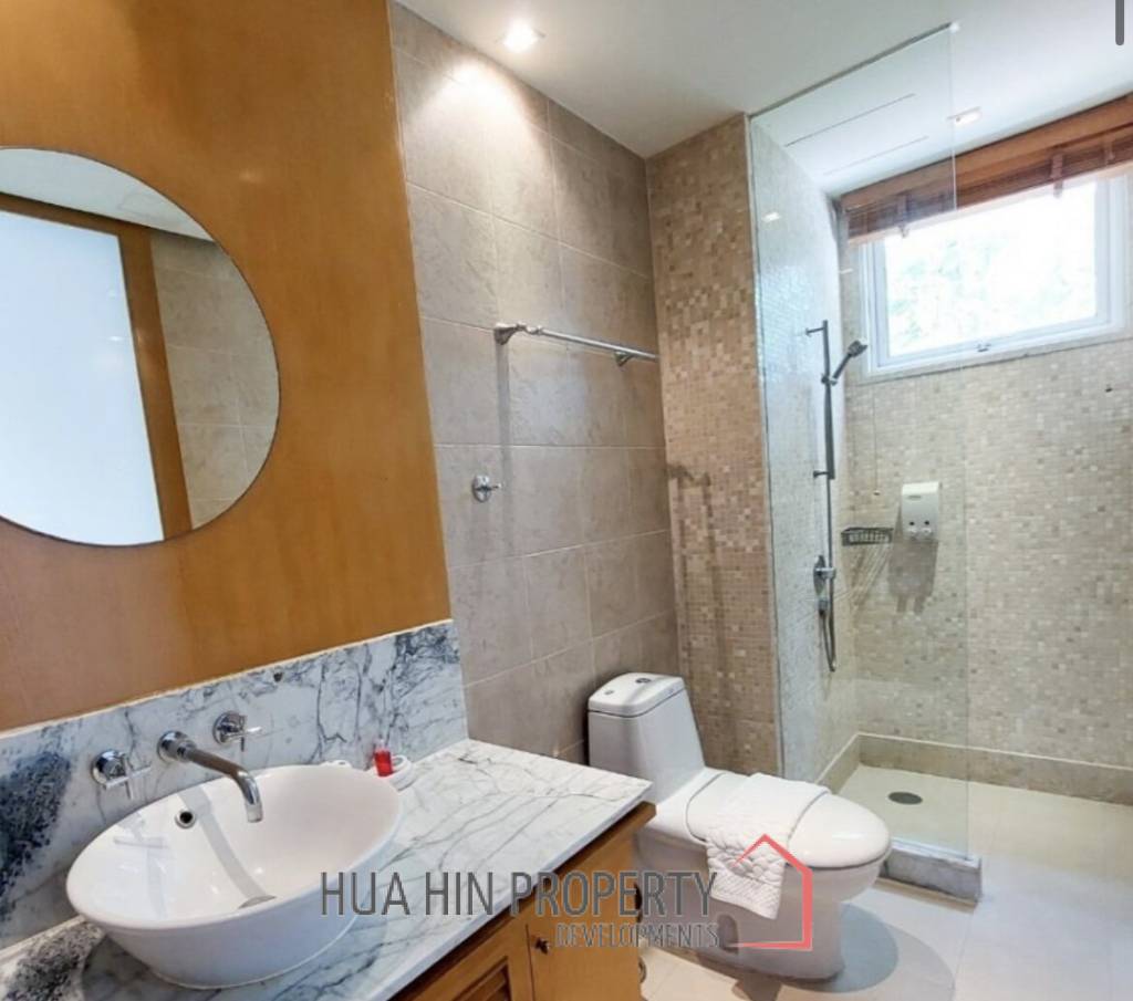 BLUE LAGOON CONDO  : 2 bed largest pool