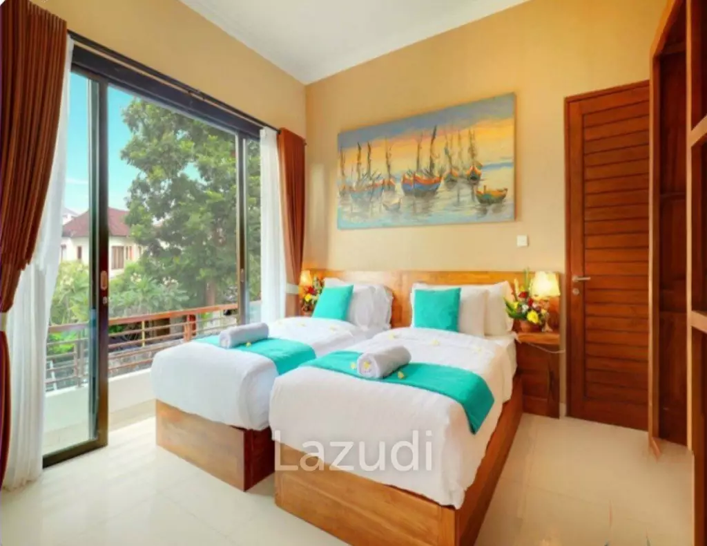5 Bedroom Freehold Villa fully furnished in Petitenget Badung Bali