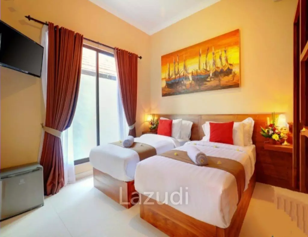 5 Bedroom Freehold Villa fully furnished in Petitenget Badung Bali