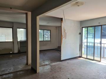 Bar Space For Lease At Busy In Sukhumvit Soi 11