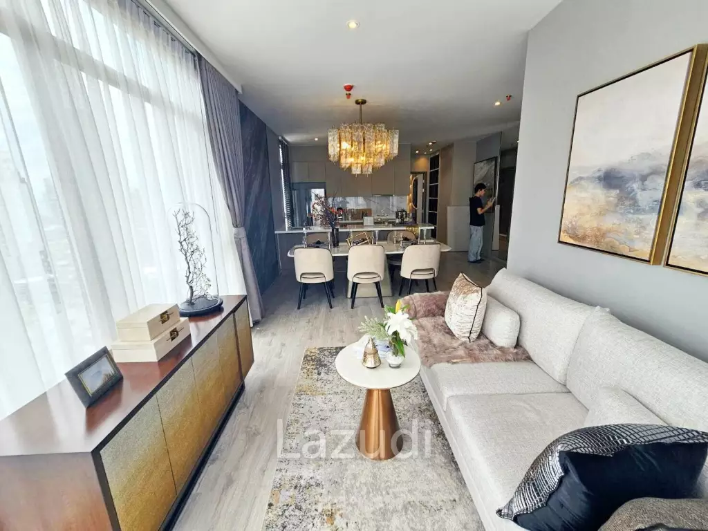 2 Beds2 Baths 79.91 SQ.M. Rhythm Ekkamai Estate