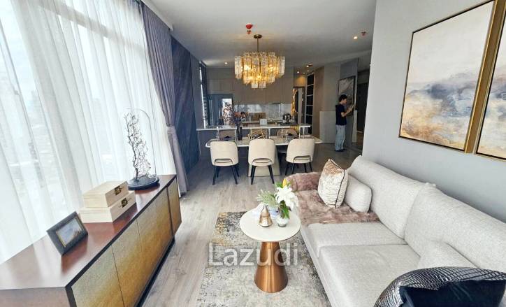 2 Beds2 Baths 79.91 SQ.M. Rhythm Ekkamai Estate