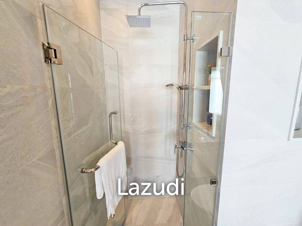 2 Beds2 Baths 79.91 SQ.M. Rhythm Ekkamai Estate