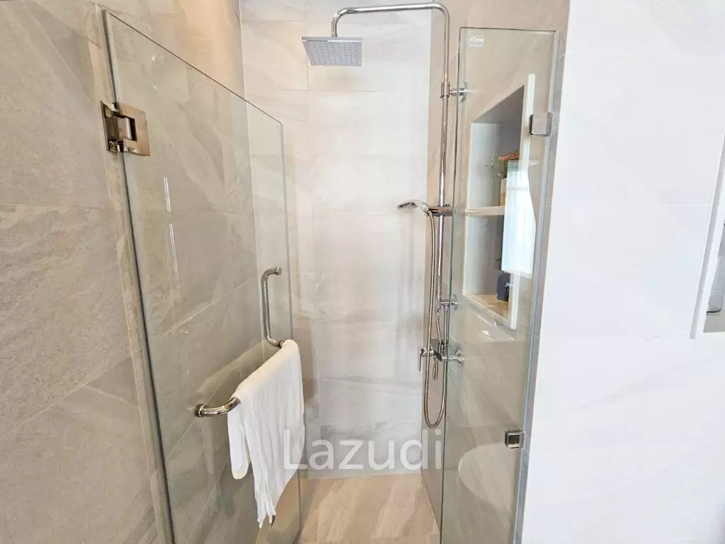 2 Beds2 Baths 79.91 SQ.M. Rhythm Ekkamai Estate