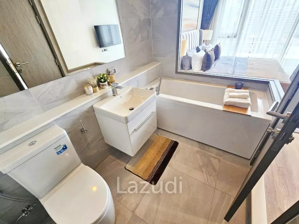 2 Beds2 Baths 79.91 SQ.M. Rhythm Ekkamai Estate