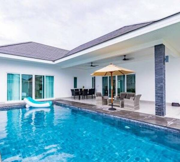 ARIA : Luxury 3 bed pool villa